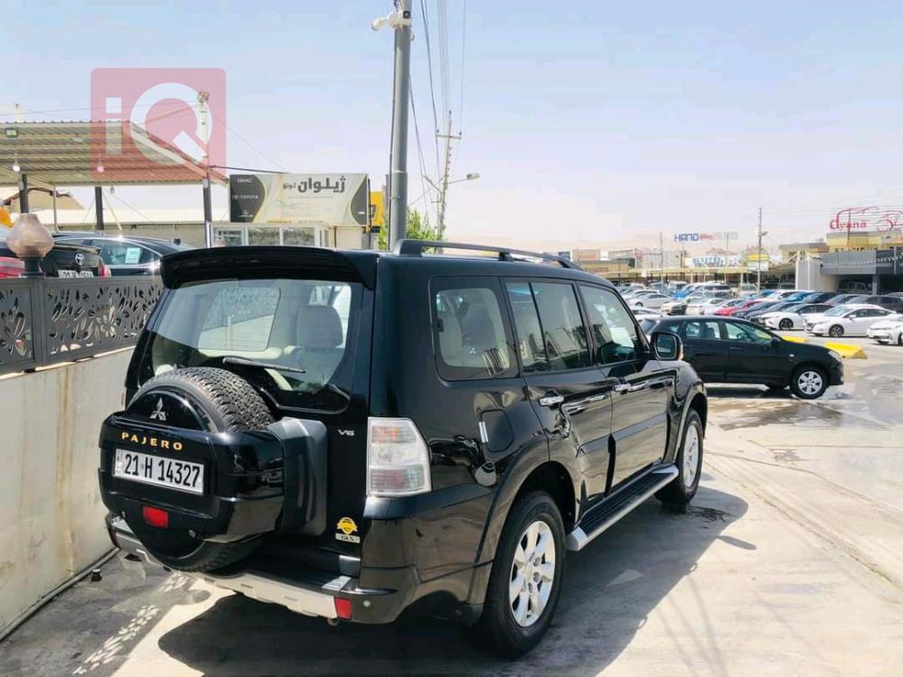 ميتسوبيشي باجيرو
